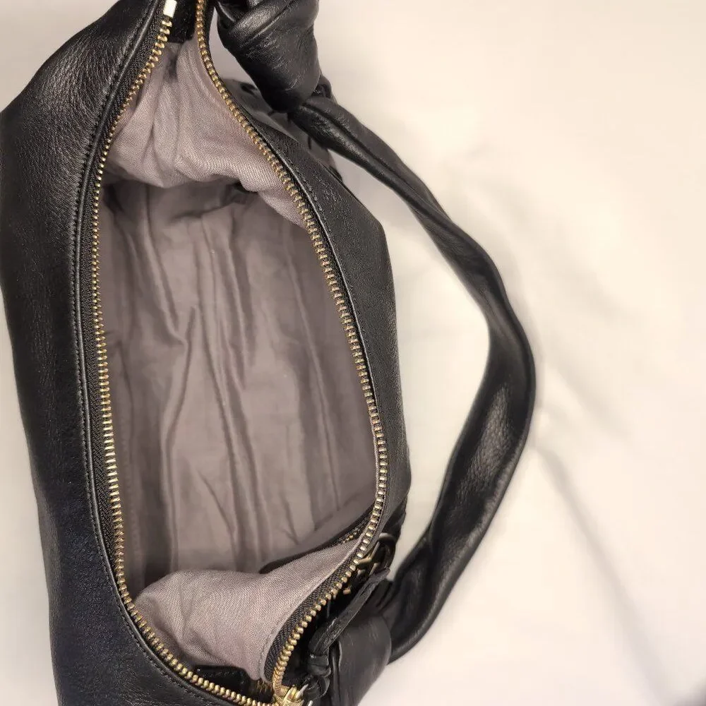 Elliott Lucca Black Leather Shoulder Bag - Picture 10 of 10